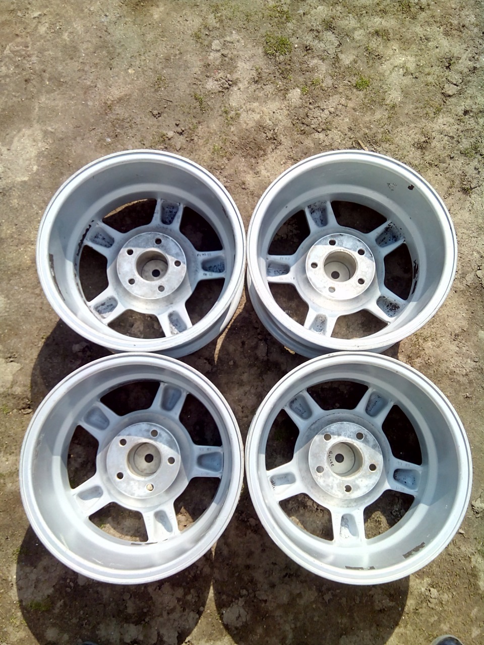Продам литьё Borbet CD 5x114,3 R15 3