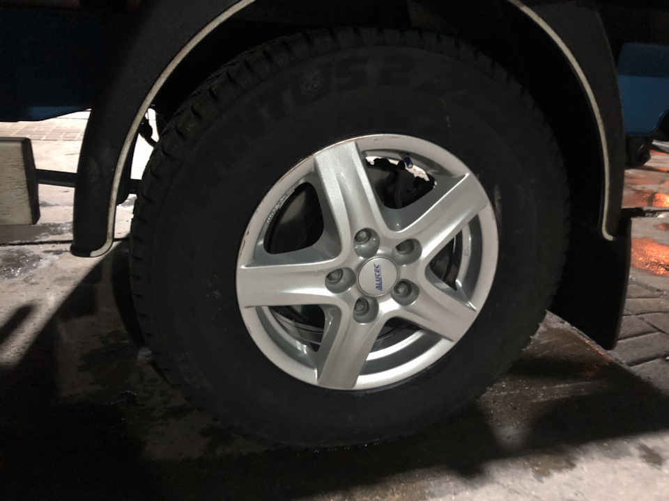 225/75 16с lassa wintus 2 + Alutec 5*130 R16 1