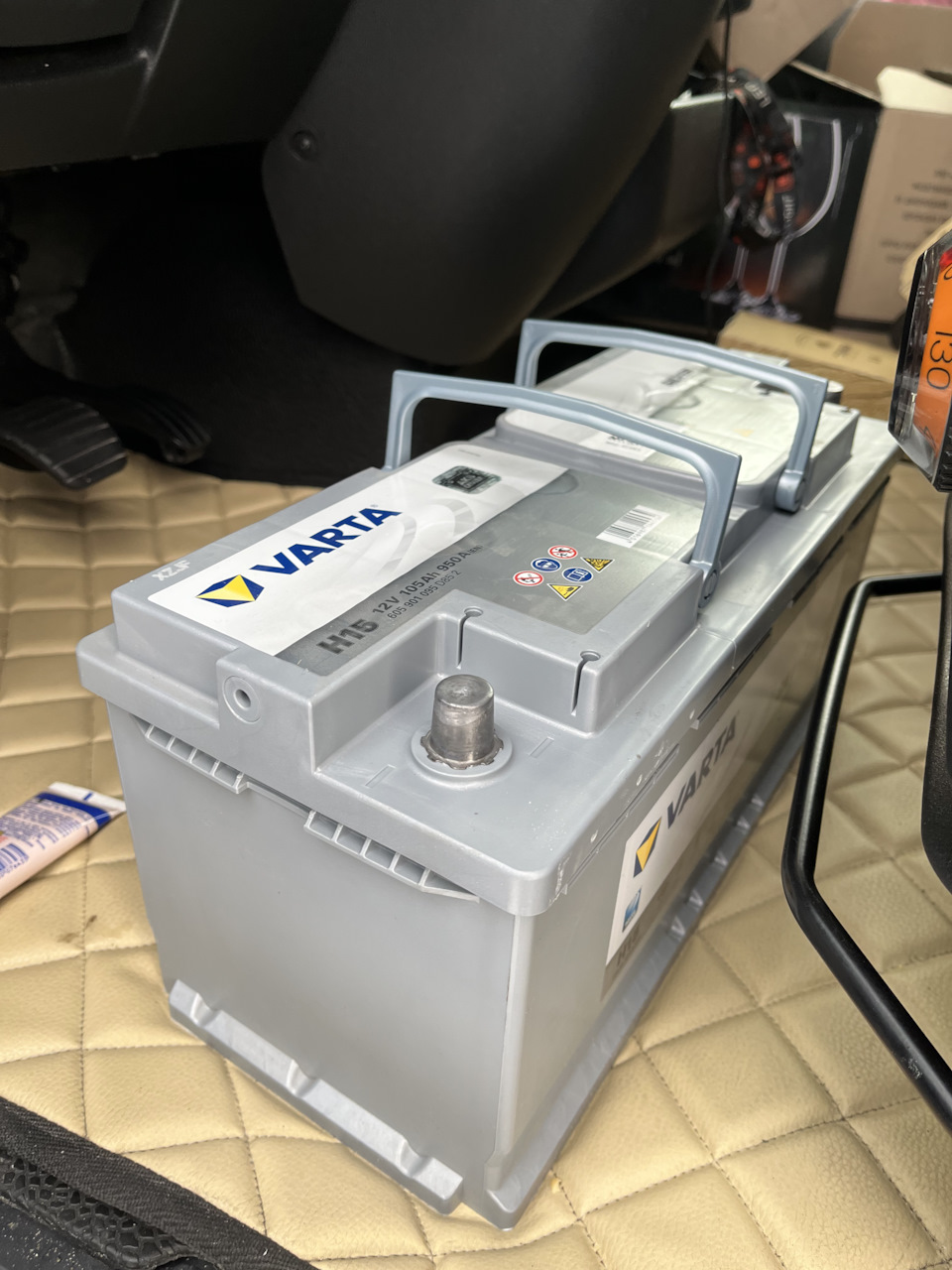 Varta 105 AGM 2