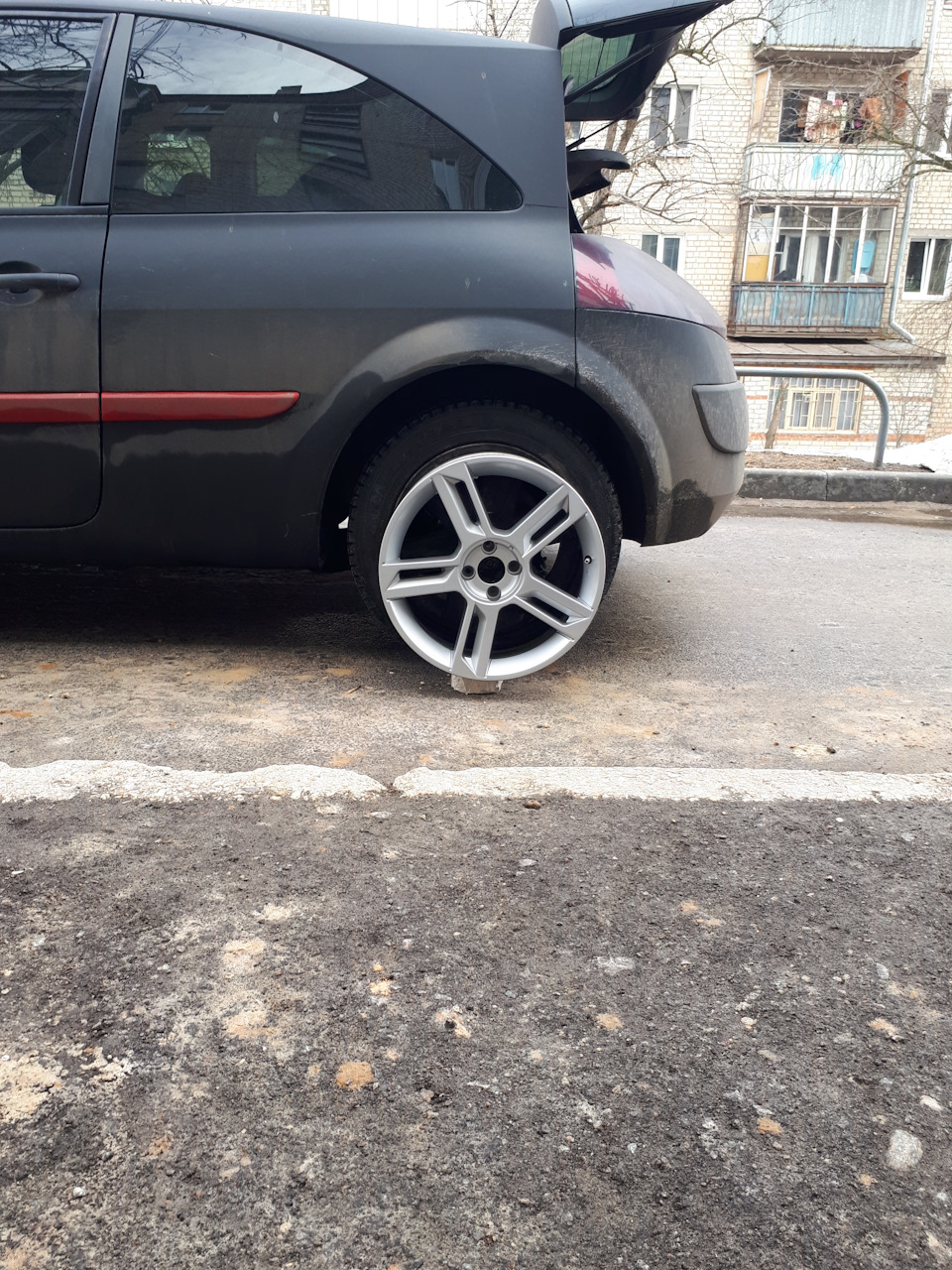 Тизер диски на літо 1