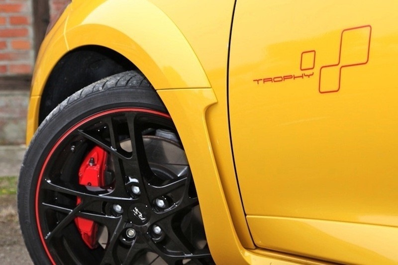 Renault Megane RS Trophy Stickers 1