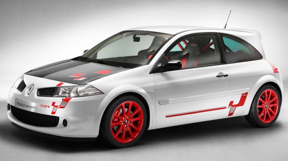 RENAULT MEGANE R26R KIT 1