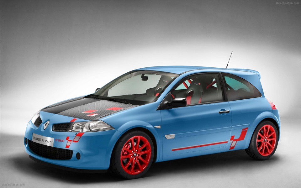 RENAULT MEGANE R26R KIT 2