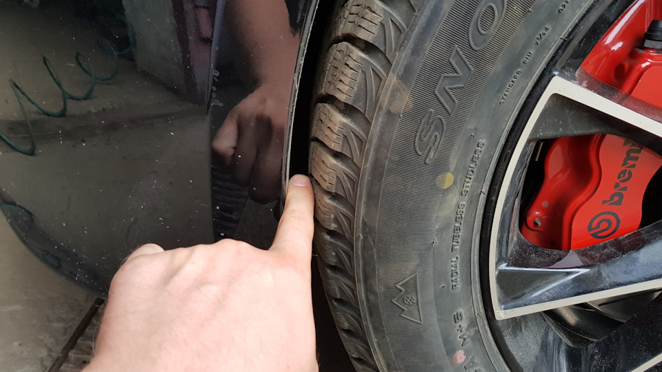 Прикладка шин 235/55 R17 3