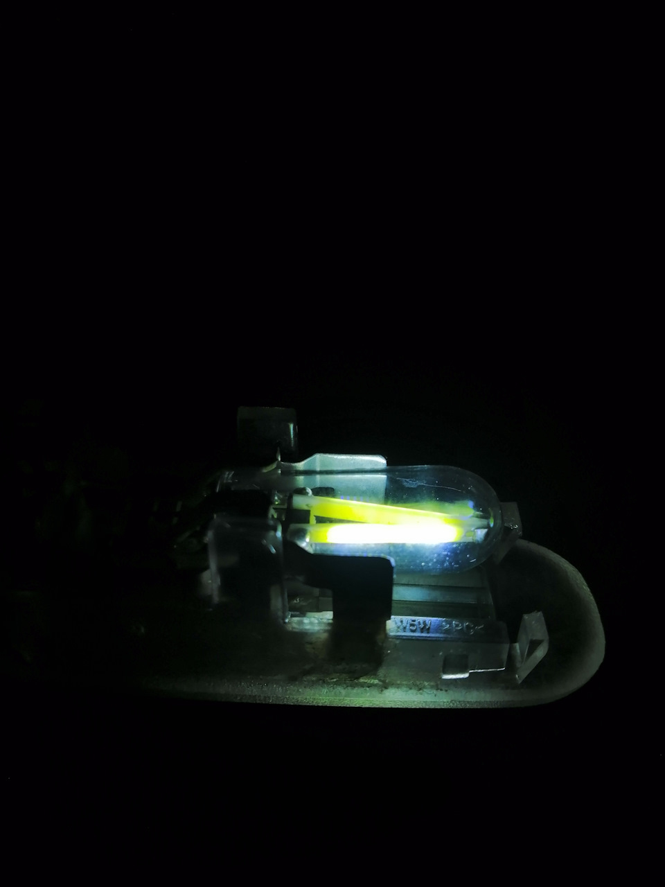 Замінив лампочки в салоні на led 5