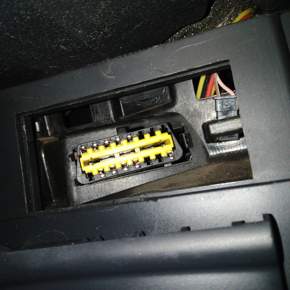 Keyless, активація функції Вільні руки 2