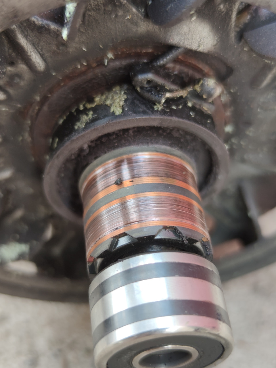 Заміна генератора на Mitsubishi 210A 3