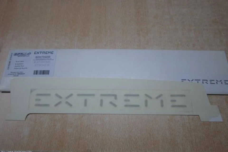 Наклейка EXTREME