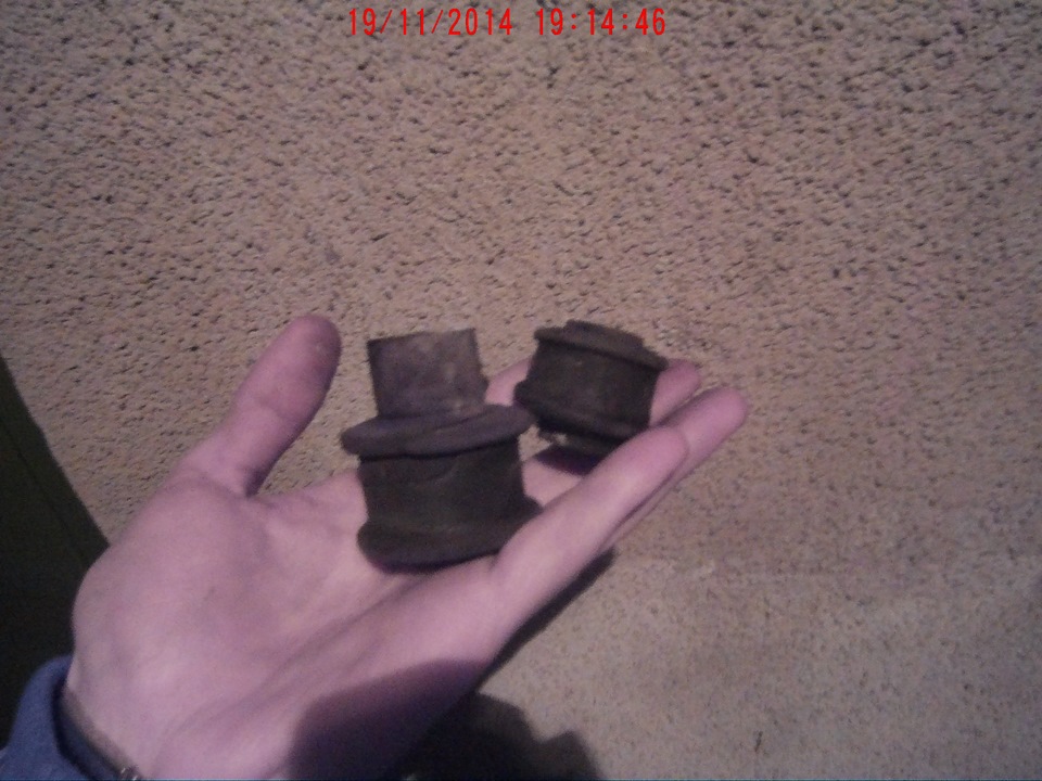 Задні амортизатори від ниви 1