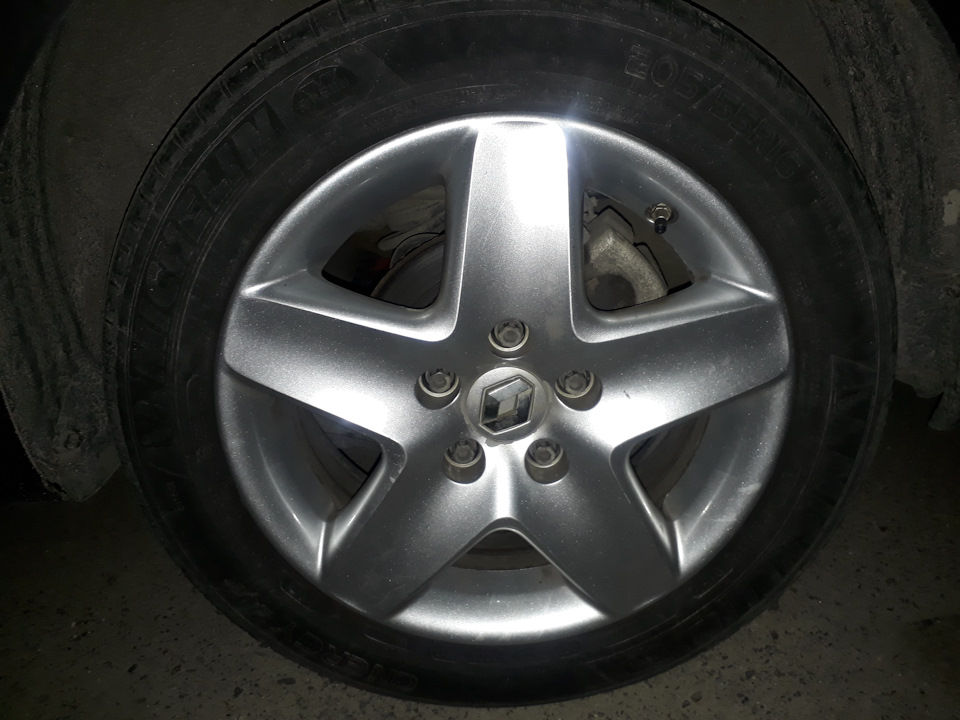 літні шини Michelin Energy Saver 205/55 R16 91H 1