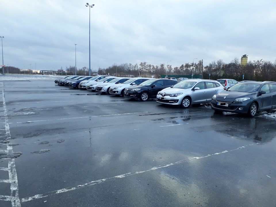 наклейка Megane Club Ukraine 3
