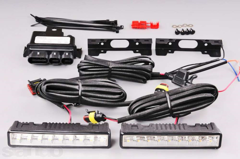 Встановлення денних ходових вогнів Philips Daylight 9 2