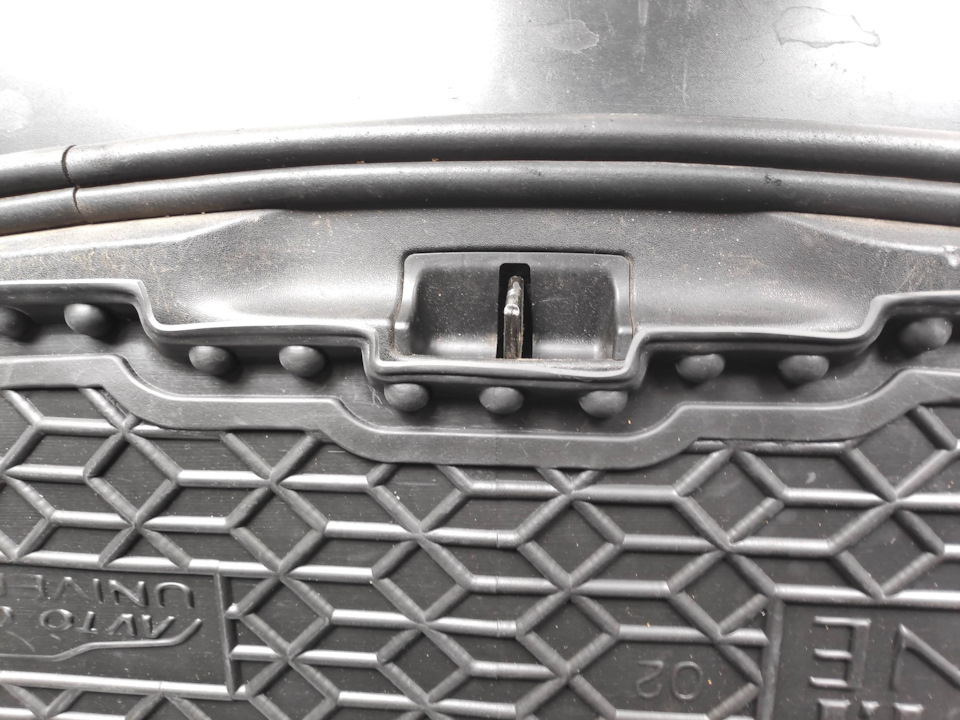 Килимок в багажник Avto-Gumm 4