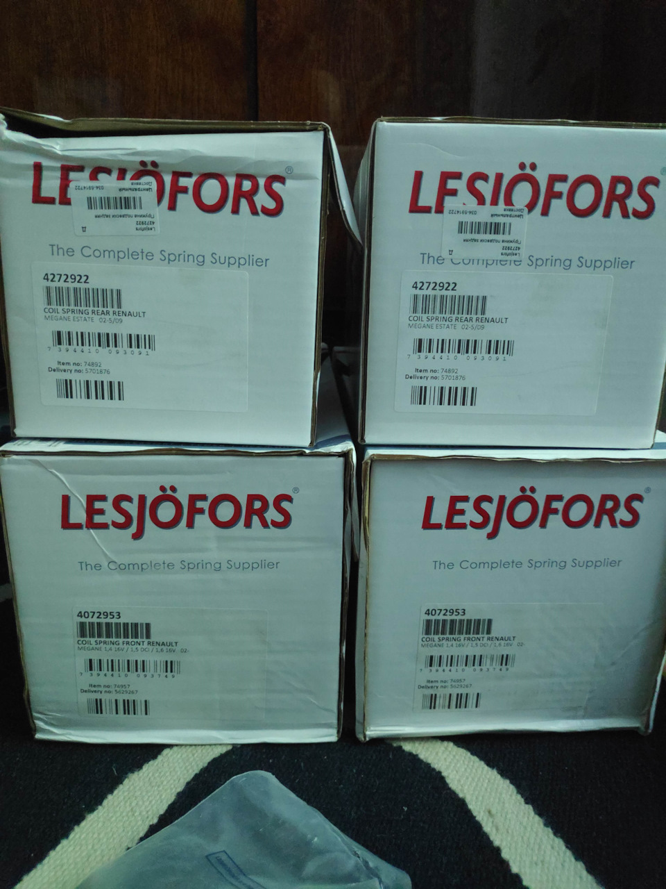Lesjofors пружини та стійки стабілізатора 1