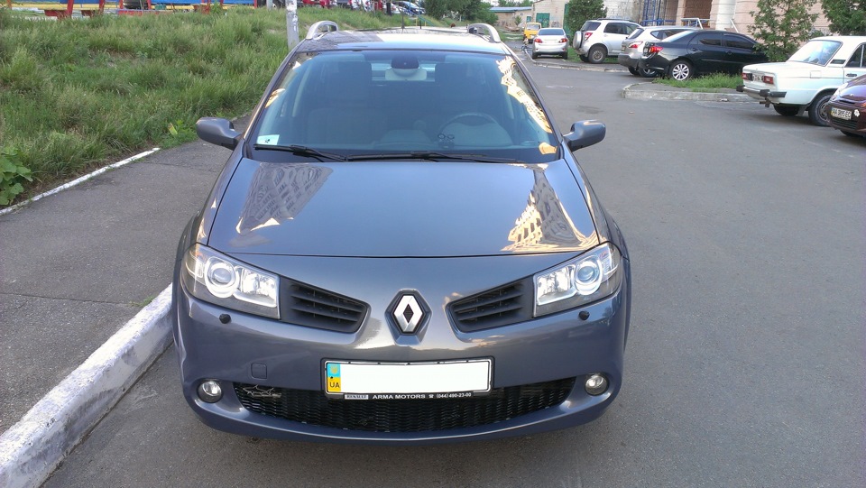 Бампер Megane RS 3