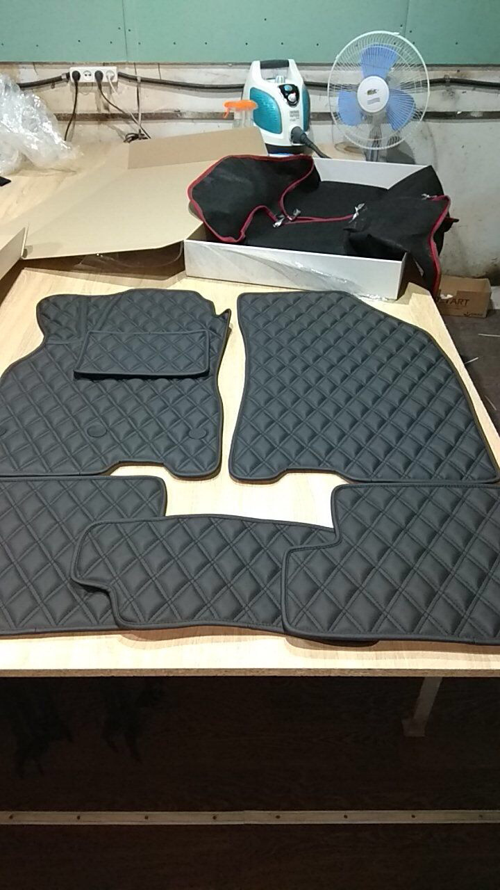 Нові килими зі шкірозамінника Wellmats 1