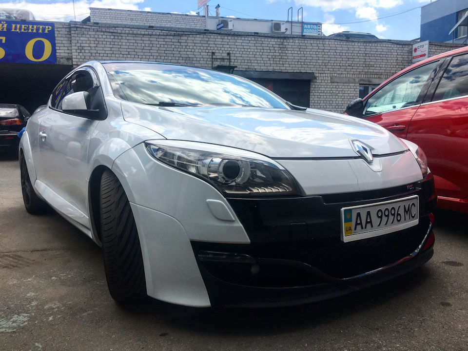 Яскрава зустріч та продаж 2