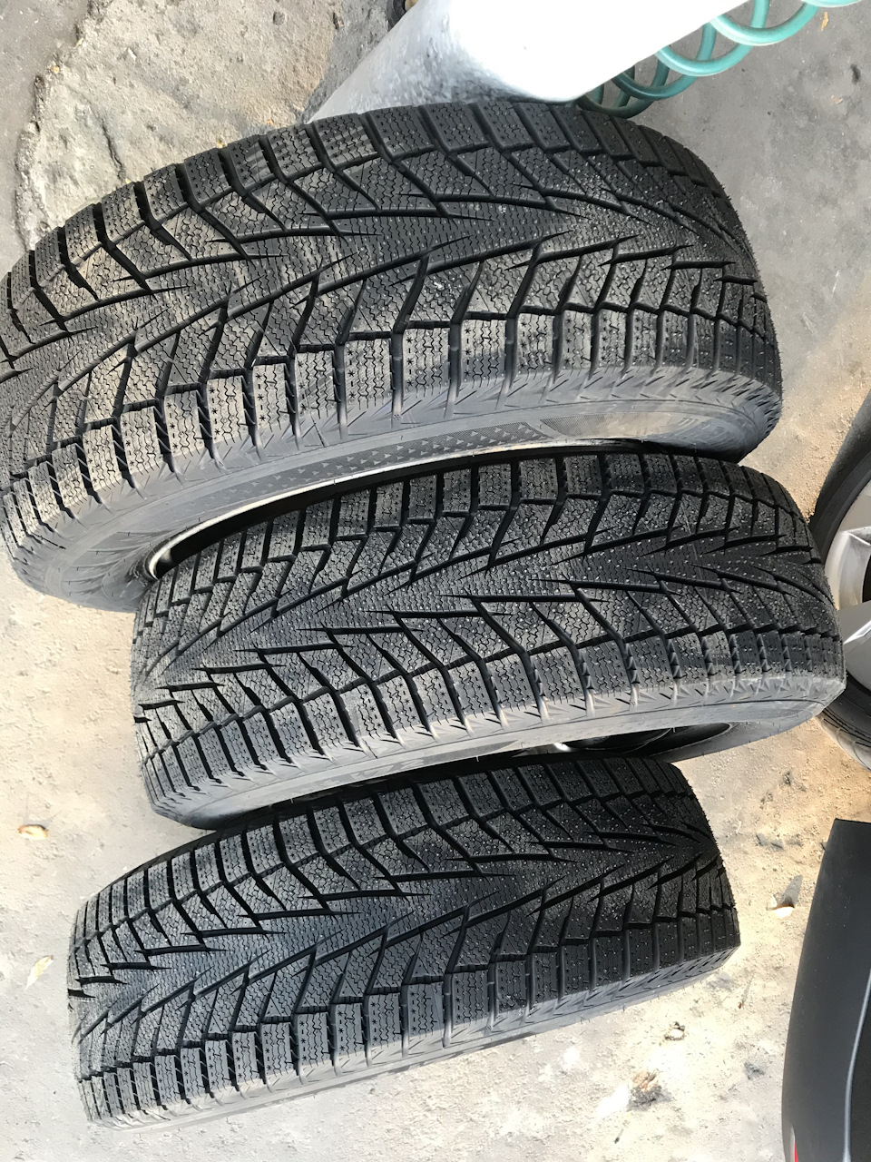 hankook winter i*cept iz2 w616 2