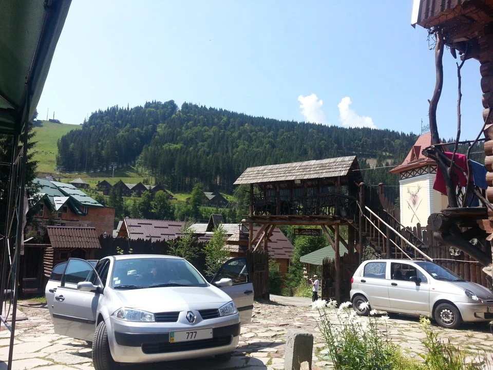 Відпочинок у Карпатах