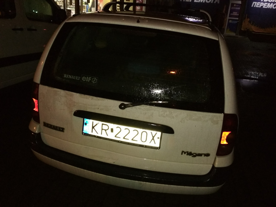 Встановлення заднього скла 1