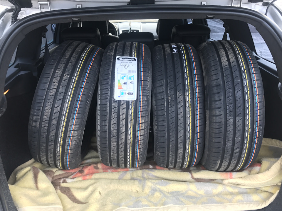 Літня гума 215/55 R17. Покупка. 1