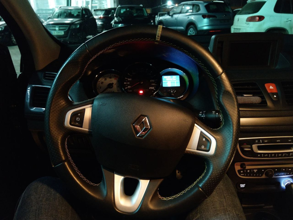 Руль від Megane RS 4