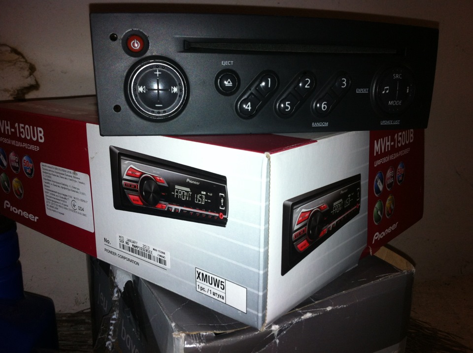 Магнітол Pioneer MVH-150UB. 3