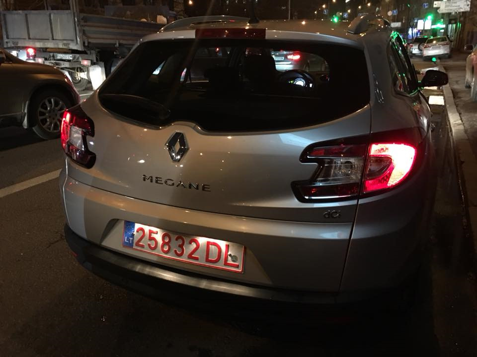 Заміна ламп габаритів 1
