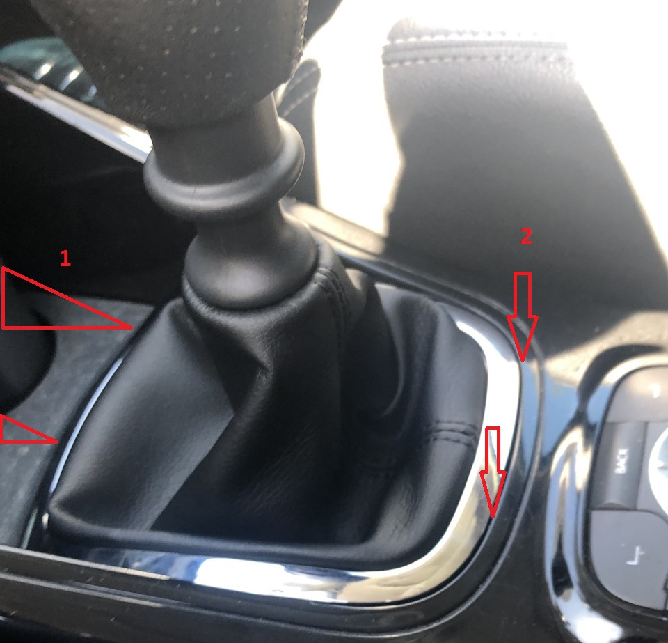 Зняття верхньої частини центральної консолі Bose+електроручник 2