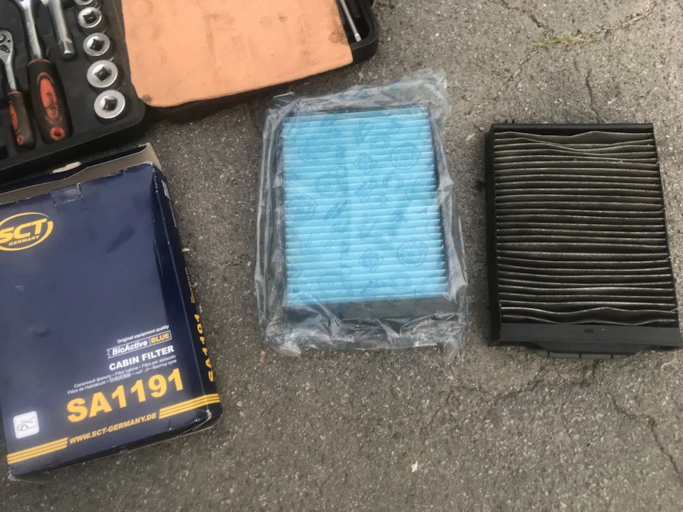 Заміна фільтра кабінівЕго