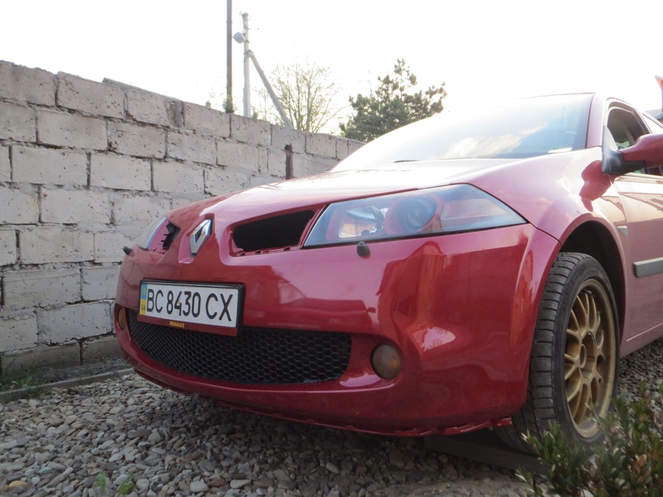 Бампер від Megane RS. Установка. УРА! 3
