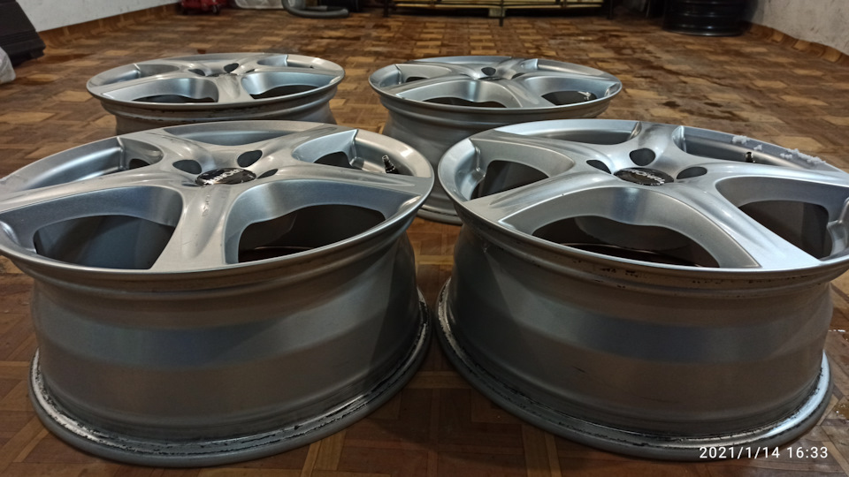 Ronal R42 r17 7j 4x100 Еt 35 3
