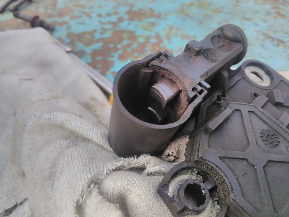 Замінив генератор. 4