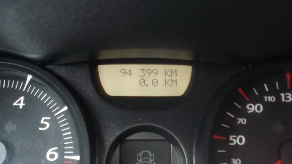 Розетка 12 V в багажнике 4