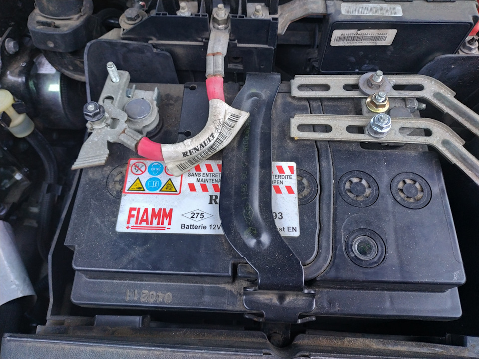 Акумуляторна батарея 70AH 720A RENAULT-7711238598 5