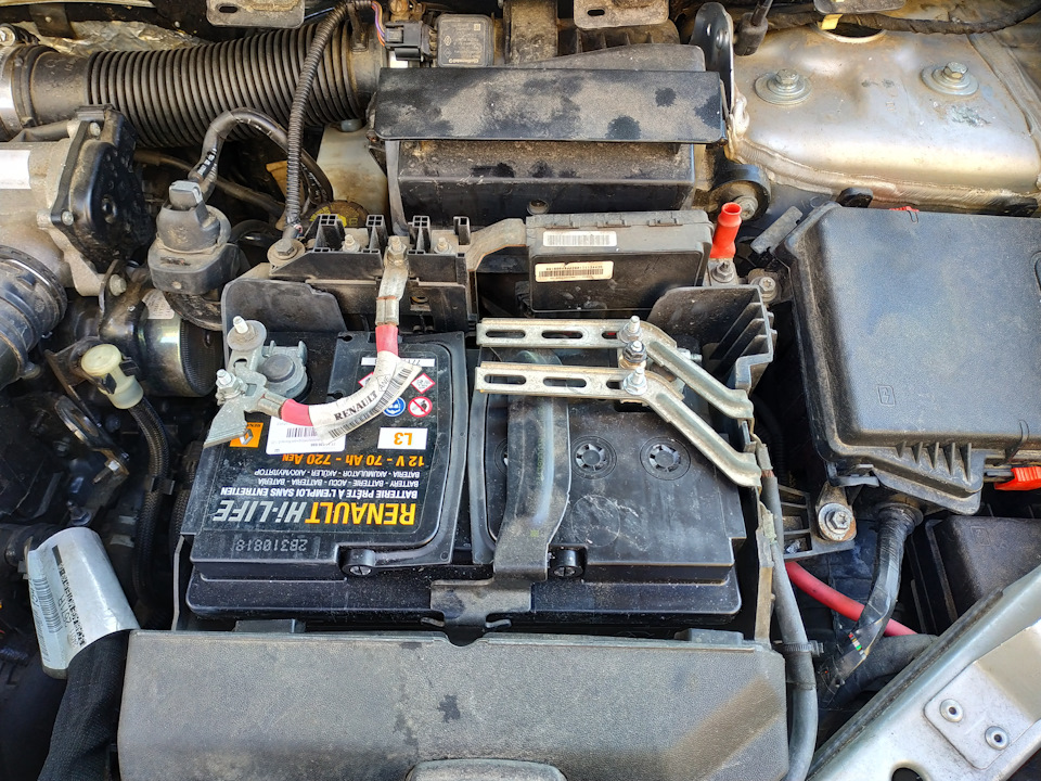Акумуляторна батарея 70AH 720A RENAULT-7711238598 1
