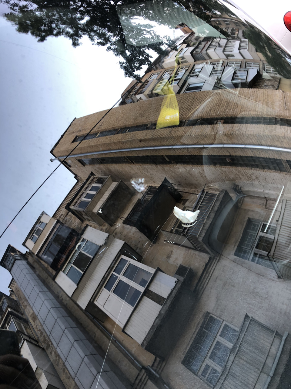 Маленька неприємність 4