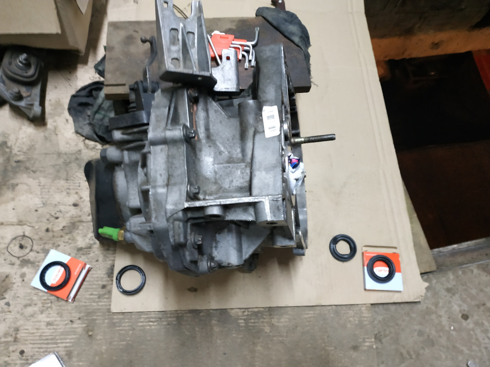 Установка КПП JR5 102, зчеплення, вижимний 2