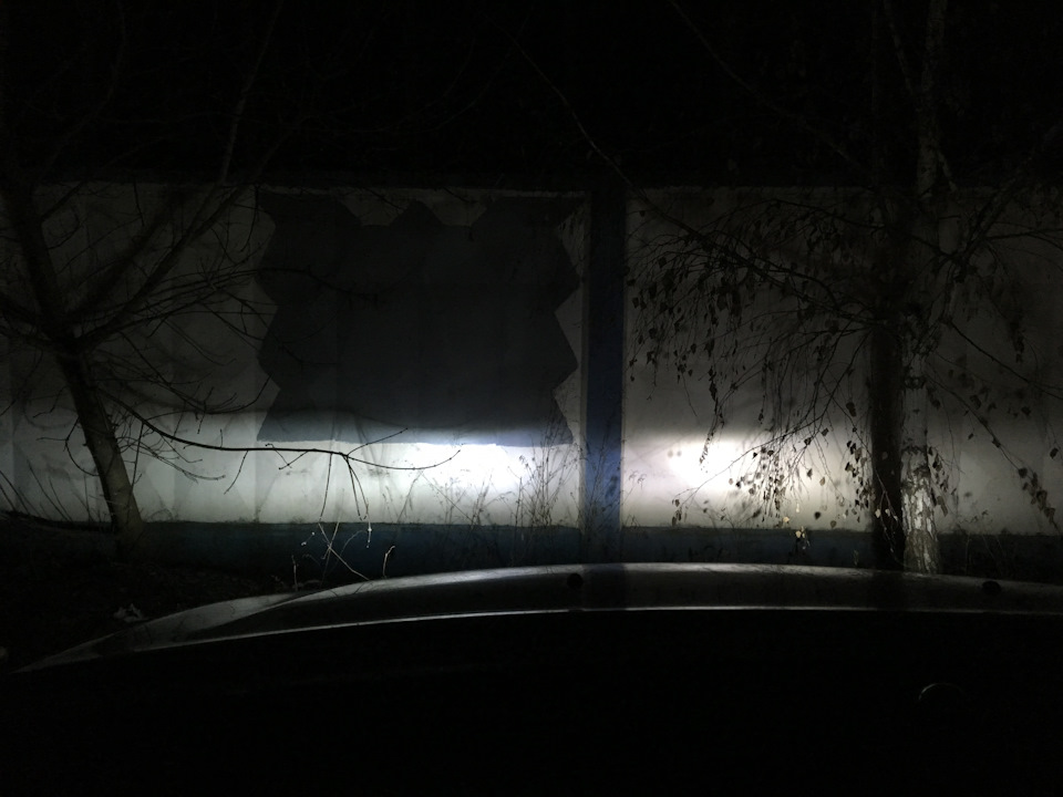 LED у ближній з Алі 3