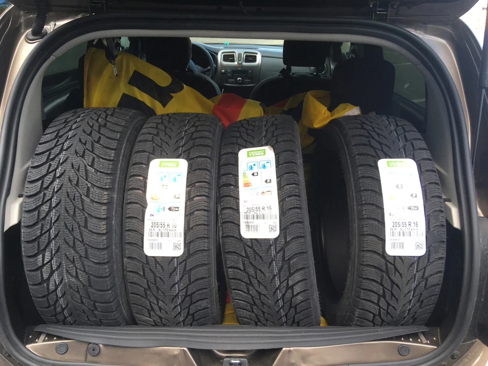 Nokian Hakkapelita R3