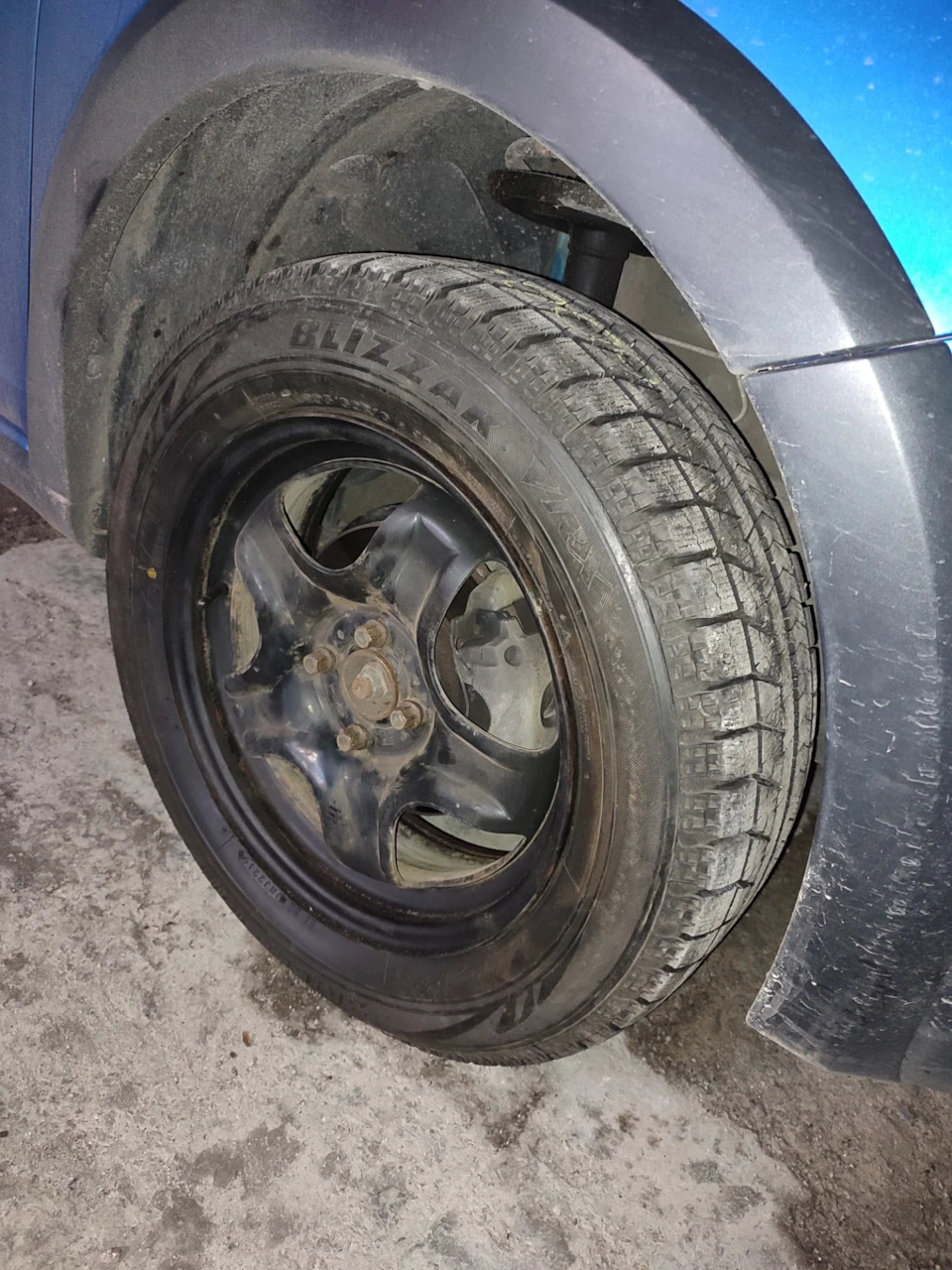 205/60/16 зима Bridgestone