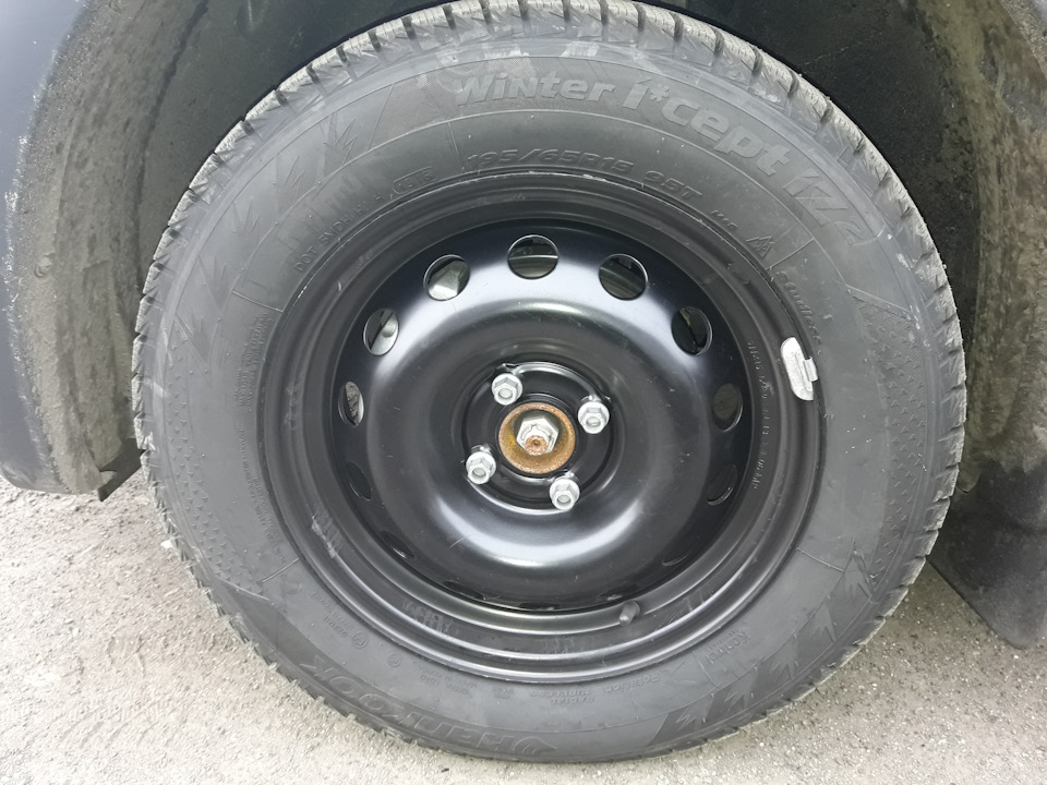 Перша 1000 на Hankook е 1