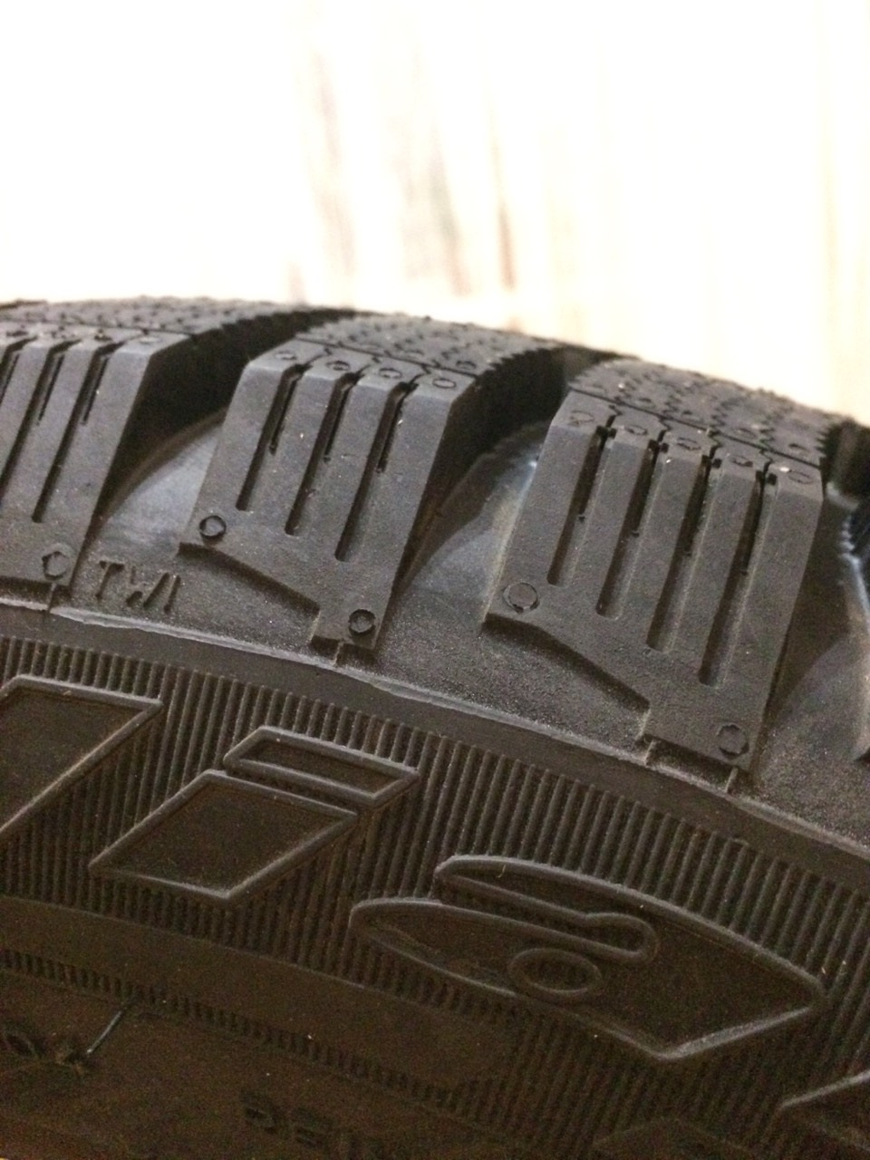 Зимова гума Cordiant Polar SL 205/55 R16 2