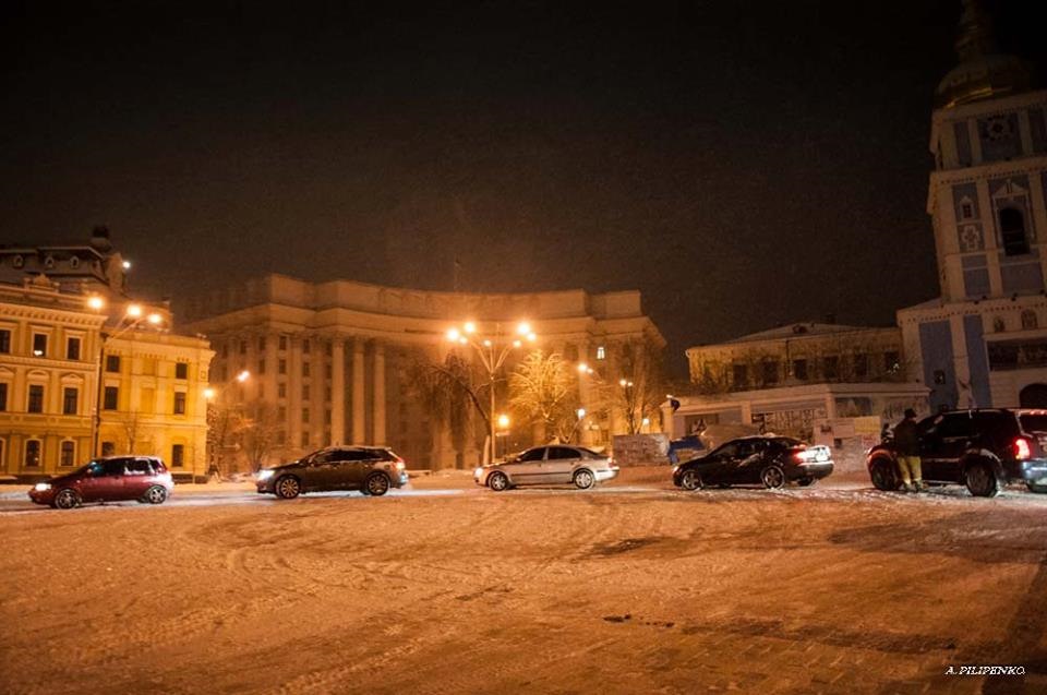 Перша ожеледиця, нічні автопробіги та чаювання з друзями в Києві :) 4