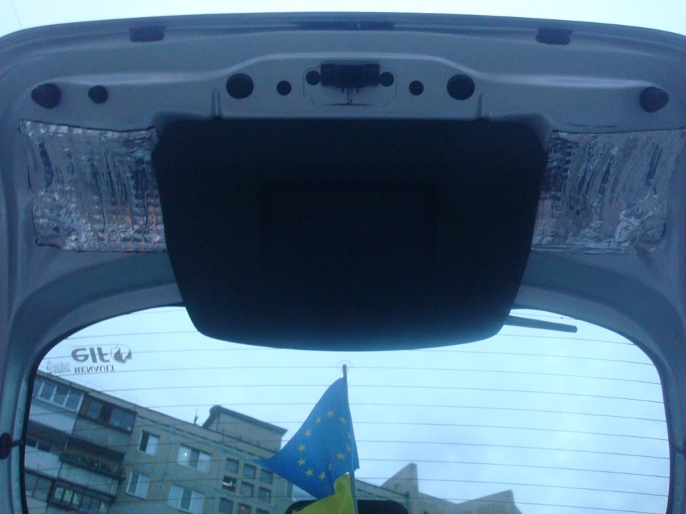 Встановлення спойлера від KARTtuning та порожка багажника 5