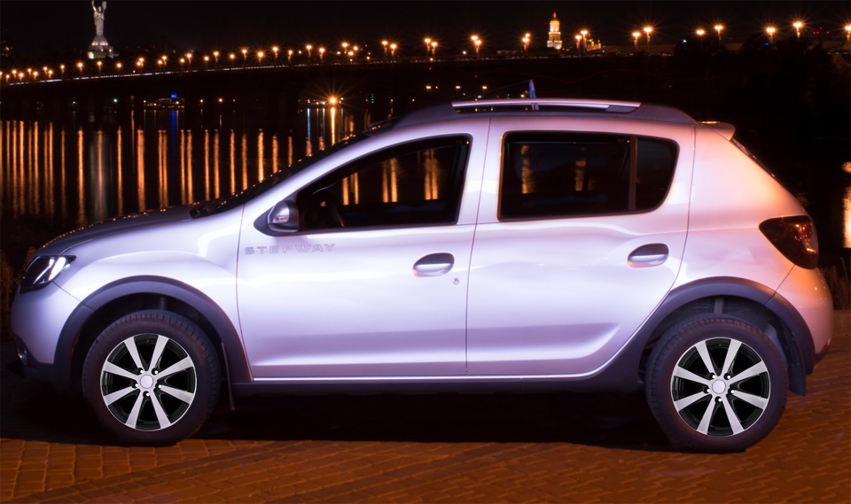 Заводські (стандартні) диски Renault Sandero Stepway 2-го покоління 3