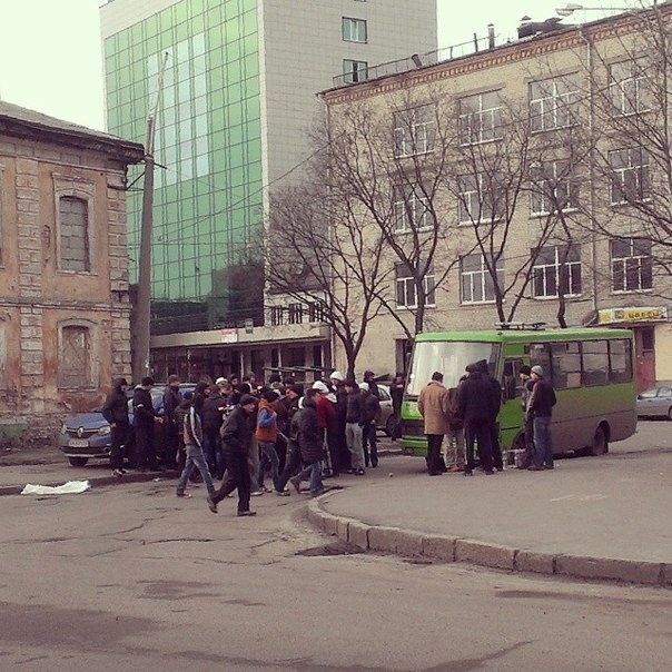 50 бандитів та Sandero 2