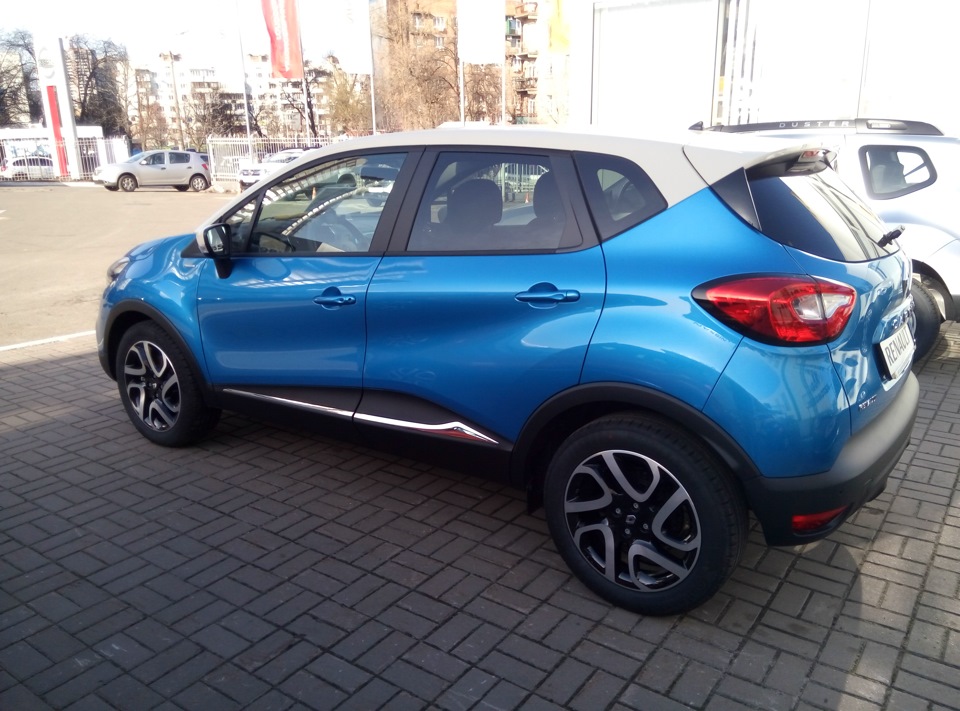 RENAULT CAPTUR ))))) 5