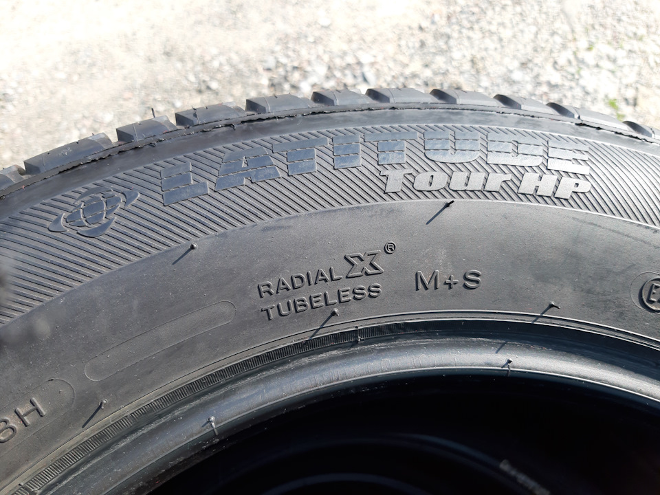 Покупка шин 215/65/R16 Michelin Latitude Tour HP 3