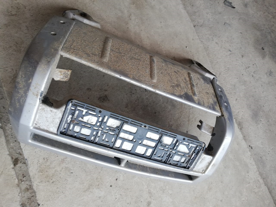 Накладка на бампер (кенгурятник) Renault Scenic RX4 2
